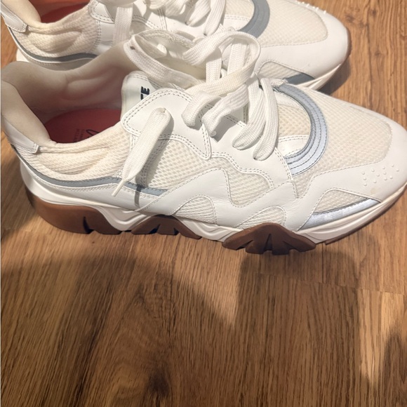 Versace sneakers - Picture 3 of 6